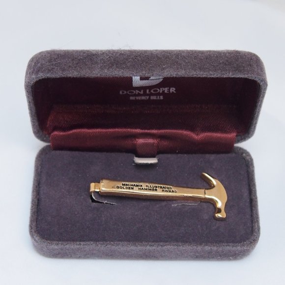 Vintage Other - Vintage Tie Clip Mechanix Illustrated Hammer